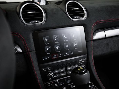 Certified 2024 Porsche 718 Boxster Spyder RS RWD image 18