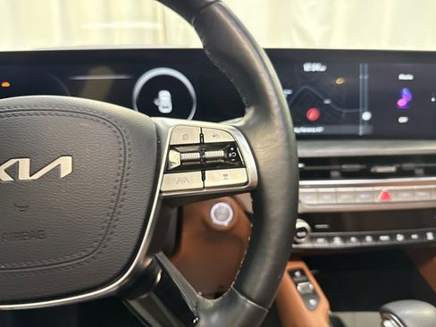 Certified 2025 Kia Telluride SX Prestige X-Line AWD/4WD image 18