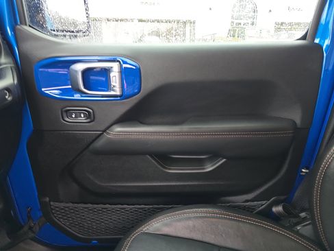 Used 2022 Jeep Wrangler Unlimited Rubicon w/ Trailer Tow Package image 24