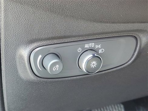 Certified 2023 Chevrolet Equinox LT image 13