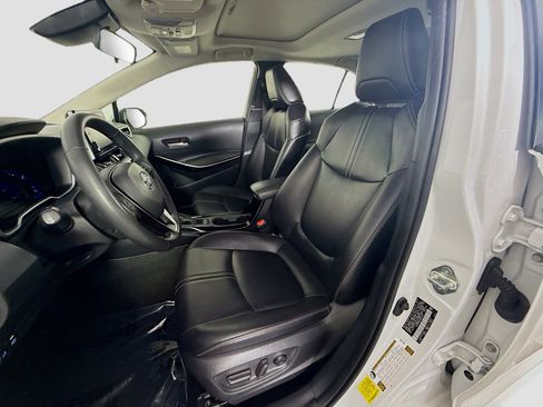 Used 2022 Toyota Corolla XLE FWD image 22