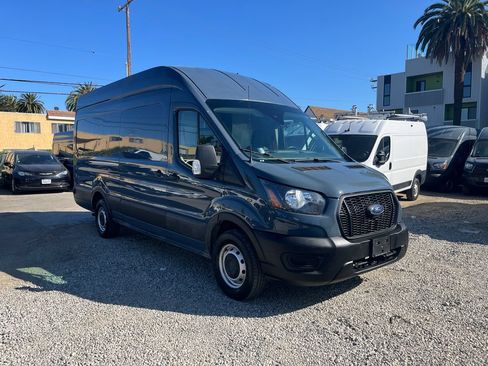 Used 2021 Ford Transit 250 148 High Roof Extended w/ Parcel Delivery Package RWD image 3
