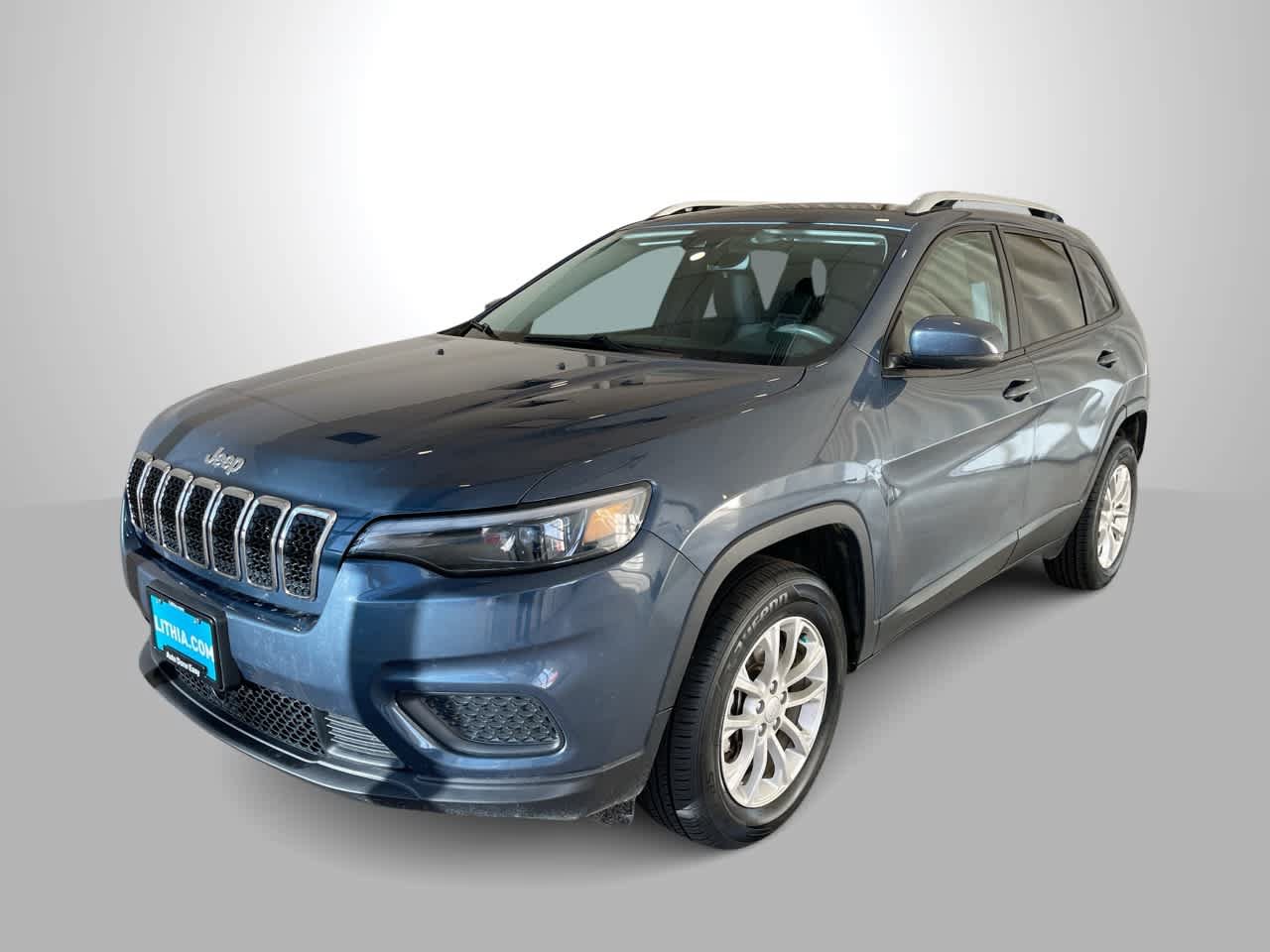 Used 2021 Jeep Cherokee Latitude AWD/4WD image 1