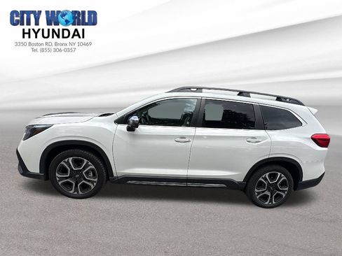 Used 2023 Subaru Ascent Limited w/ Technology Package AWD/4WD image 2