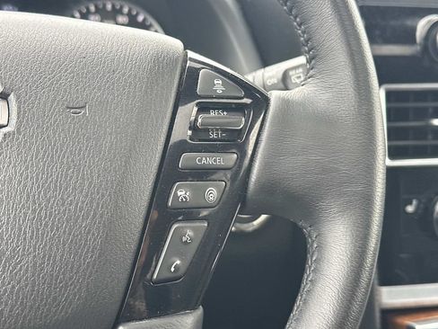 Used 2024 Nissan Armada SL w/ Captain's Chairs Package AWD/4WD image 24