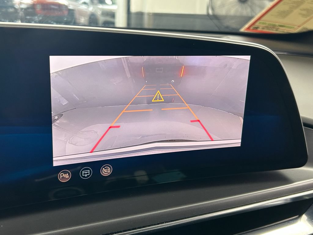 Used 2024 Cadillac Lyriq Tech RWD image 44