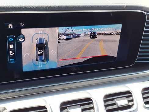 Used 2025 Mercedes-Benz GLS 450 4MATIC image 19