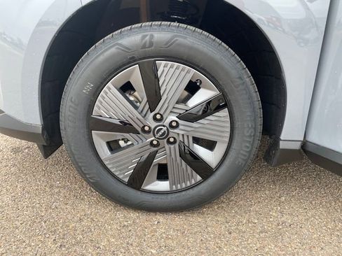 New 2025 Nissan Murano SL image 11