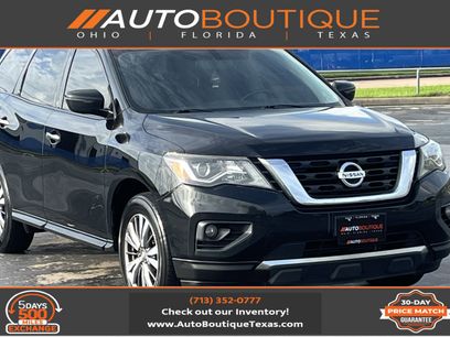 Used 2020 Nissan Pathfinder SV