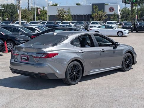 New 2026 Toyota Camry SE FWD image 2