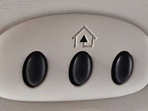 Used 2017 Ford Escape Titanium image 12