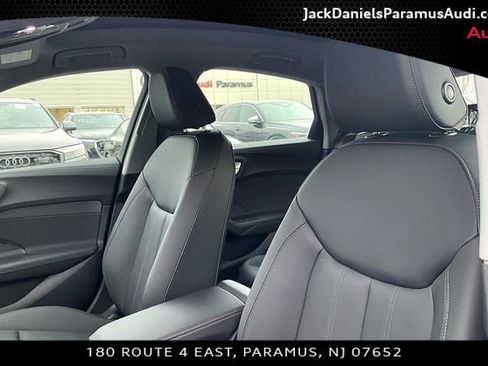 New 2025 Audi A5 2.0T Premium image 9