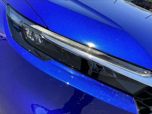 Used 2025 Honda CR-V EX-L image 27
