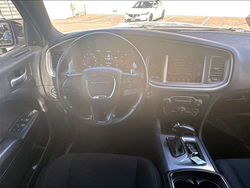 Used 2022 Dodge Charger GT w/ Driver Convenience Group AWD/4WD image 8