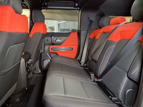 New 2026 GMC Hummer EV 3X w/ Carbon Fiber Edition Package AWD/4WD image 12