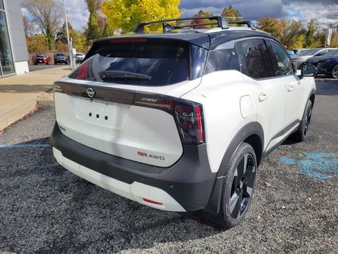 New 2026 Nissan Kicks SR w/ Cold Weather Package AWD/4WD image 4