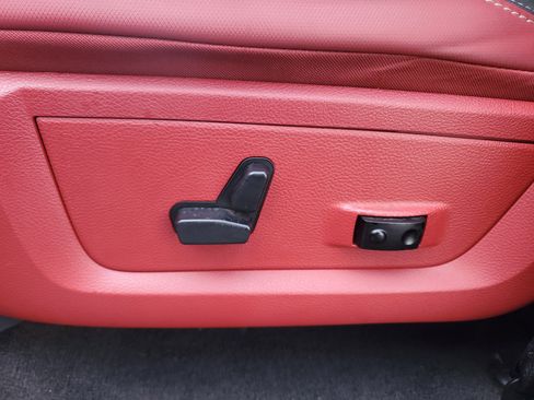 Used 2018 RAM 1500 Rebel w/ Luxury Group image 18