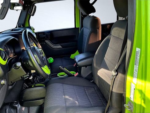 Used 2012 Jeep Wrangler Unlimited Sport image 25