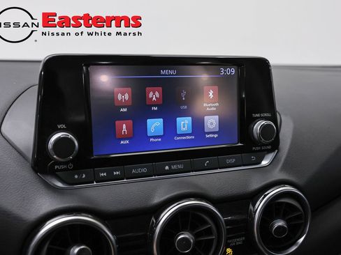 Used 2025 Nissan Sentra S FWD image 17
