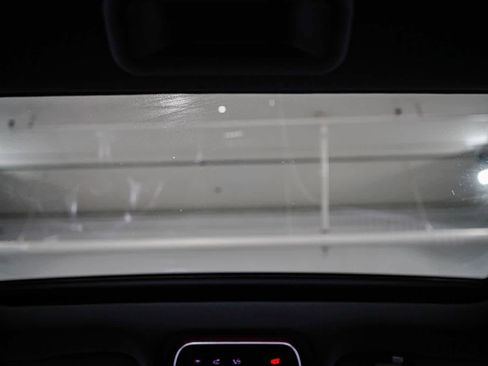 Used 2023 Mercedes-Benz C 300 Sedan image 11