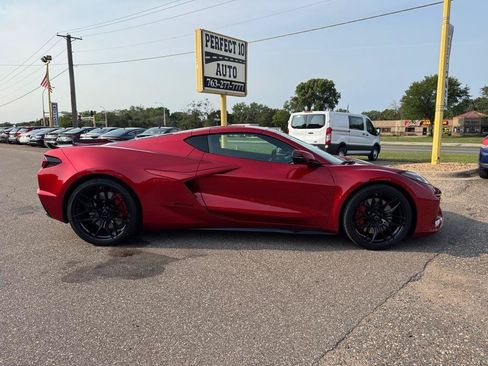 Used 2024 Chevrolet Corvette Z06 RWD image 3
