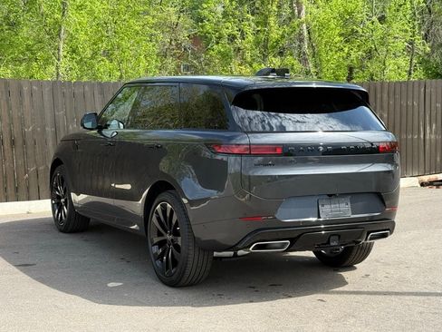 New 2026 Land Rover Range Rover Sport Dynamic SE AWD/4WD image 3