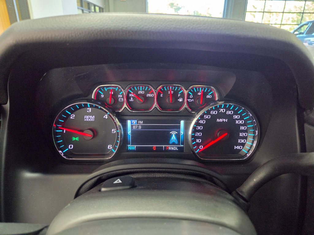 Used 2018 GMC Yukon SLT w/ Premium Edition AWD/4WD image 34