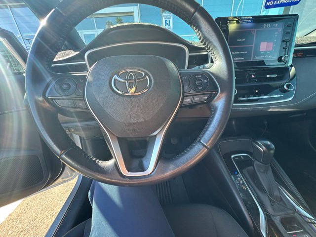 Used 2022 Toyota Corolla SE FWD image 3