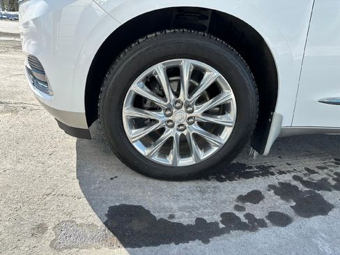 Used 2021 Buick Enclave Premium w/ Sun and Sites Package image 53