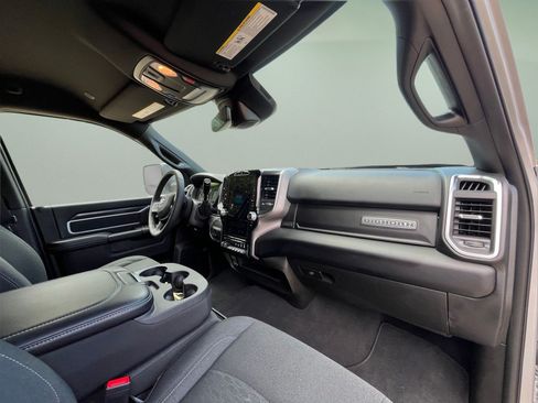 Used 2026 RAM 2500 Big Horn AWD/4WD image 33