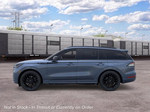 New 2026 Lincoln Aviator Reserve AWD/4WD image 3