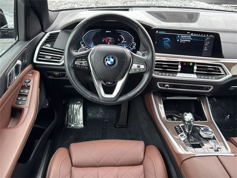 Used 2023 BMW X5 xDrive45e w/ Executive Package image 11
