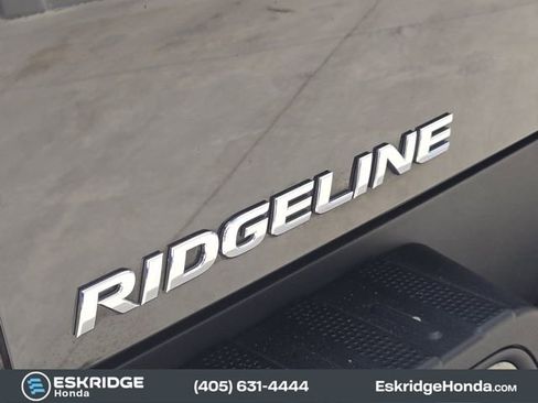 Used 2017 Honda Ridgeline Black Edition image 12