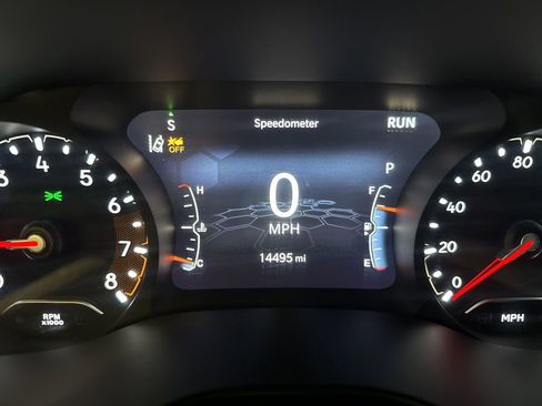 Used 2022 Jeep Compass Latitude image 4