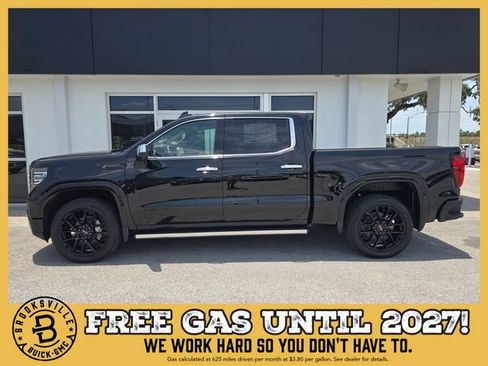 New 2026 GMC Sierra 1500 Denali w/ Denali Reserve Package AWD/4WD image 4