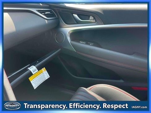 Used 2025 Genesis G70 2.5T w/ Sport Prestige Package image 34