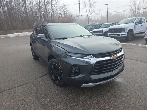 Used 2020 Chevrolet Blazer LT image 12