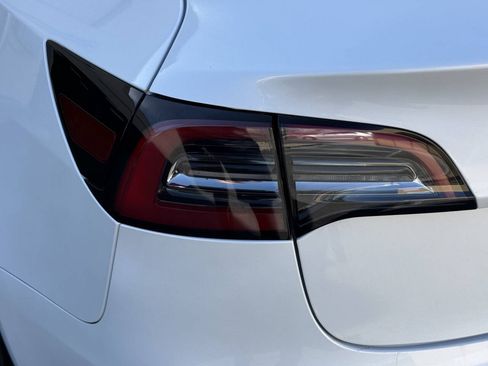 Used 2023 Tesla Model 3 Standard Range RWD image 38