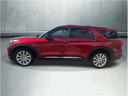 Used 2020 Ford Explorer Limited AWD/4WD image 2