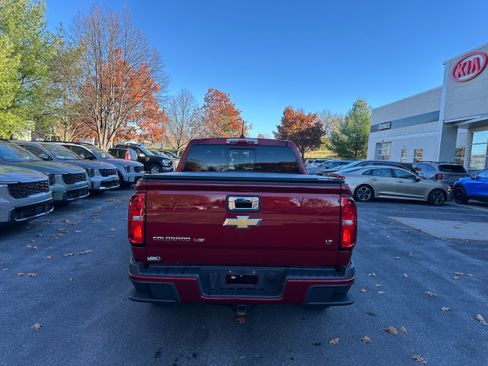 Used 2019 Chevrolet Colorado LT w/ LT Convenience Package image 6