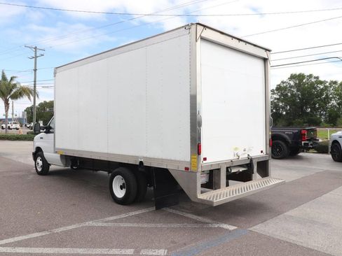 Used 2023 Ford E-350 and Econoline 350 Super Duty w/ Power Windows & Locks Group image 10