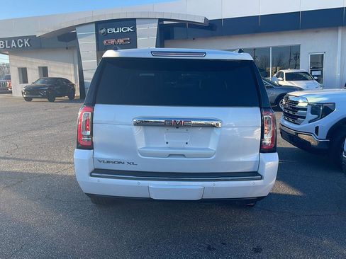 Used 2020 GMC Yukon XL Denali w/ Denali Ultimate Package image 4