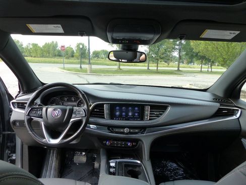 Used 2023 Buick Enclave Essence w/ Experience Buick Package AWD/4WD image 44