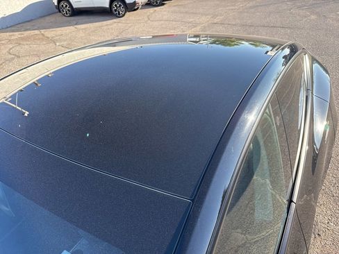 Used 2021 Tesla Model Y Long Range image 9