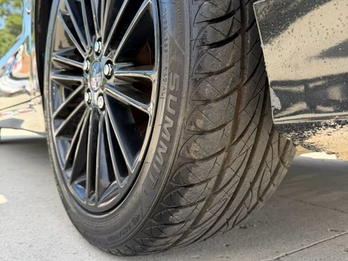 Used 2014 Ford Fusion SE w/ Equipment Group 202A FWD image 10