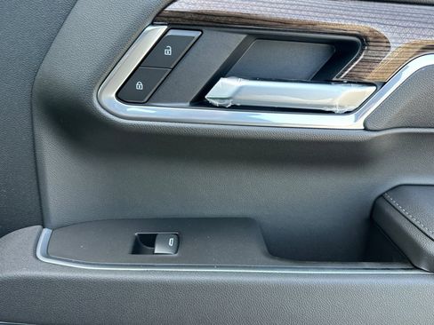 New 2025 Chevrolet Silverado 1500 LT w/ Leather Package image 19