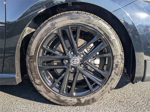 Used 2025 Toyota Camry SE image 9