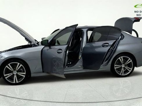 Used 2023 BMW 330i Sedan w/ Driving Assistance Package RWD image 16