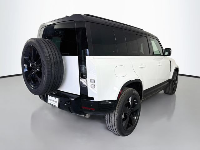 New 2026 Land Rover Defender 110 X-Dynamic SE AWD/4WD image 5