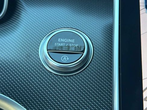 Certified 2024 Mercedes-Benz C 300 Sedan image 27